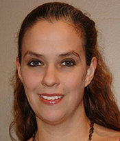 Paula Medina