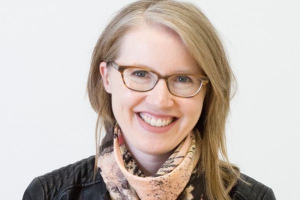 Dr. Jennifer MacDonald